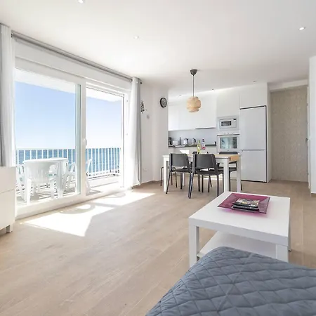 Vacacional En Edificio Torresol, Primera Linea De Playa
