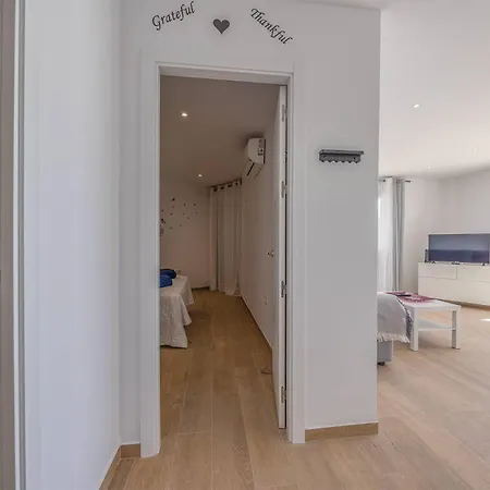 Vacacional En Edificio Torresol, Primera Linea De Playa